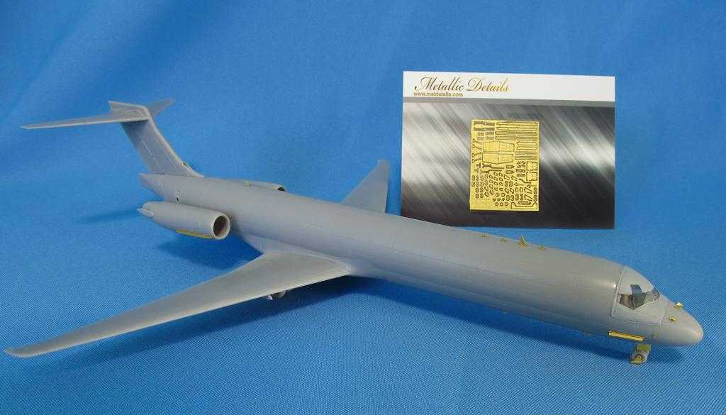  Metallic Details McDonnell-Douglas MD-87 (conçu pour être utilisé ave