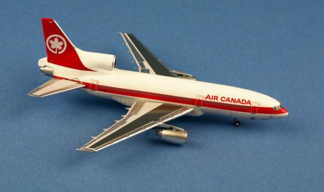 Miniature AeroClassics Air Canada L-1011-500 Tristar C-GAGH- 1/400 - 