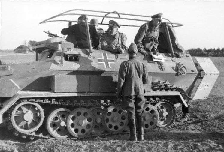  ICM Sd.Kfz.251 / 6 Ausf.A avec équipage, limitée- 1/35 - Accessoires