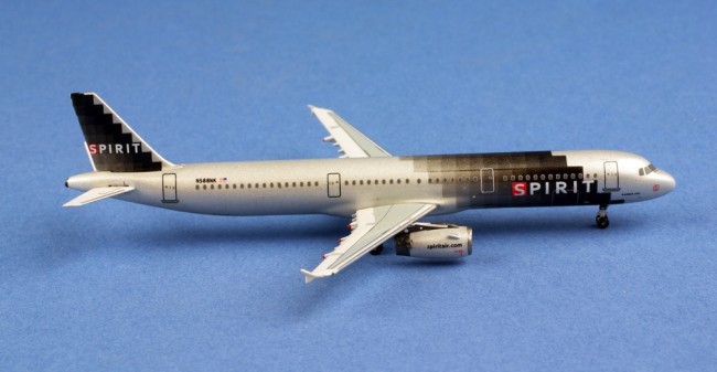 Miniature AeroClassics Spirit Airlines Airbus A321 N588Nk 'Tron'- 1/40