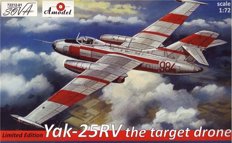 Maquette AModel Yakovlev Yak-25RV drone cible (lim.ed.)-1/72 - Maquett