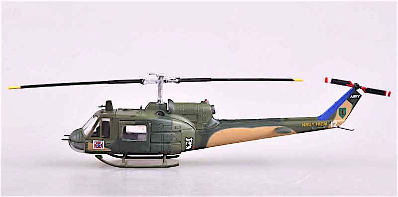 Miniature Easy Model US Army UH-1B-1/72 - Miniature d'avion