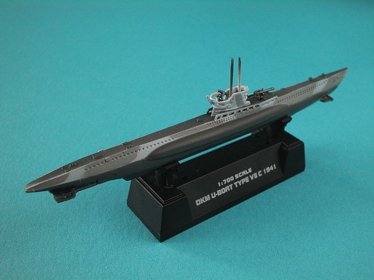 Miniature Easy Model DKM U-boat Marine AllemandeU7C- 1/700 - Miniatur