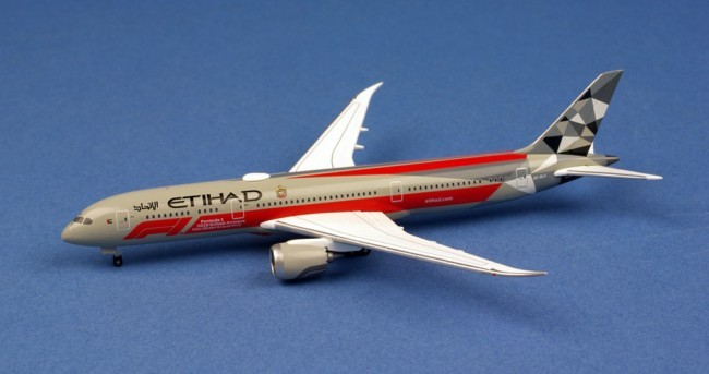Miniature Herpa Wings Etihad Airw. Boeing 787-9 Dreamliner Abu Dhabi G