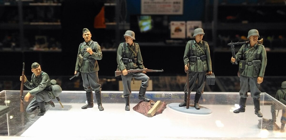 Figurines Tamiya Infanterie allemande (milieu de la seconde guerre mon