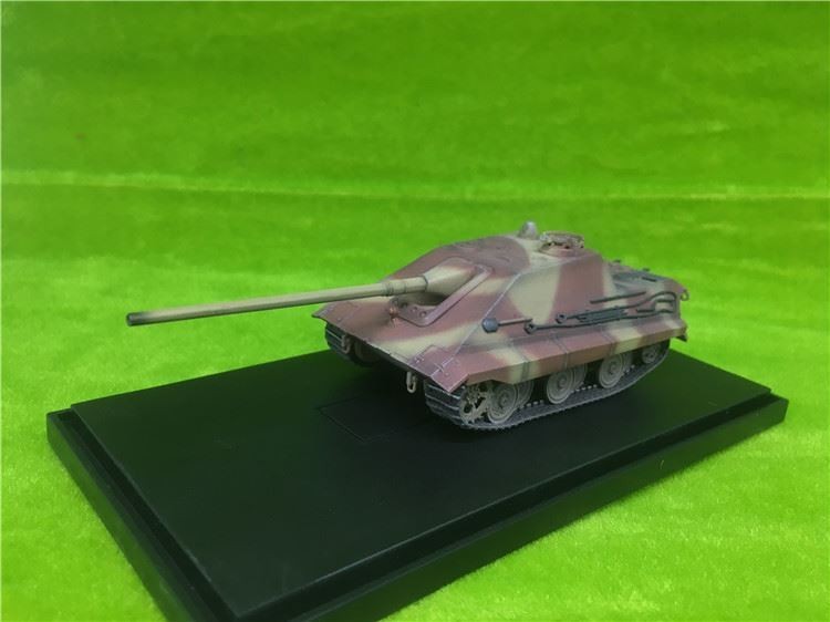  Modelcollect E-50 Jagdpanzer avec canon 105 mm & iuml; ?? 1946-1/72 -