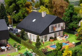  Faller Maison habitation avec toit-H0 - Trains miniatures : bâtiments