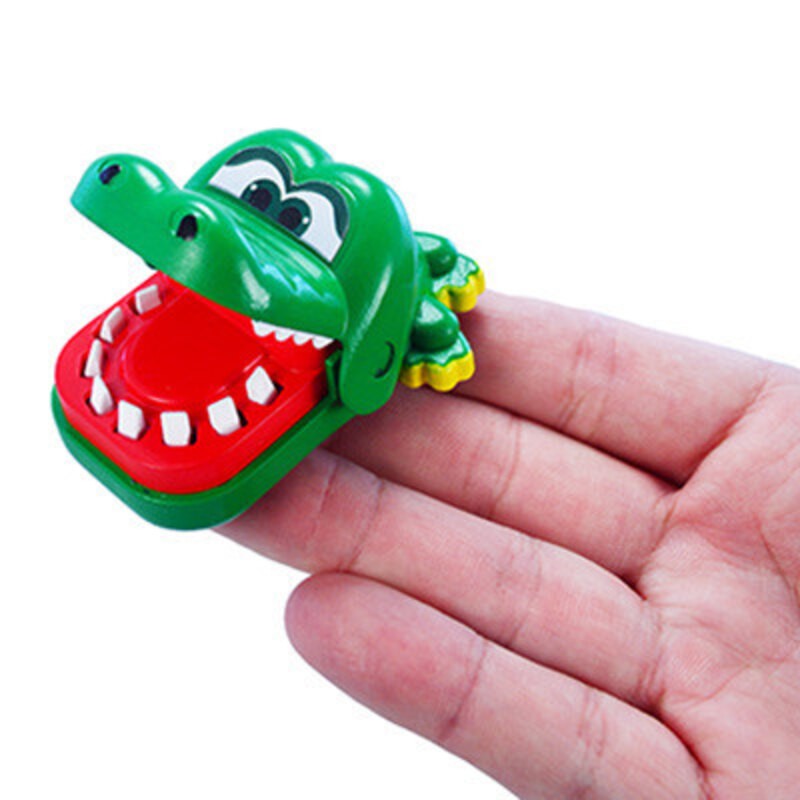 Jeu World's smallest toys Le plus petit au monde: dentiste crocodile