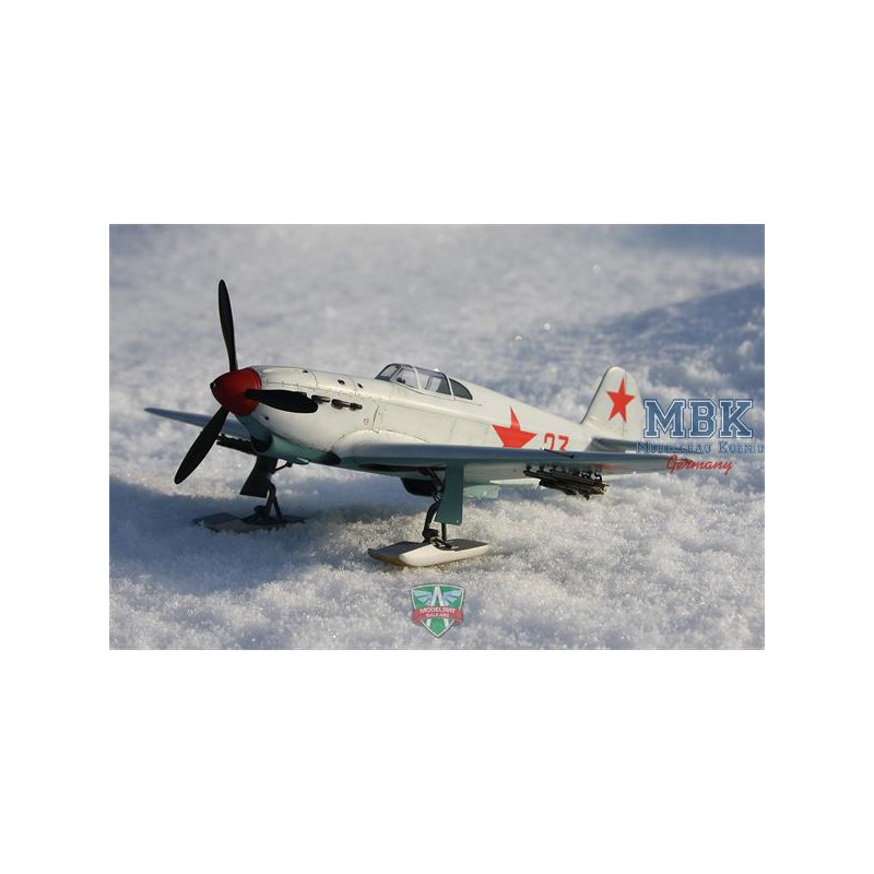 Maquette d'avion Yak-1 Soviet fighter on skis