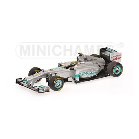 Miniature Mercedes Petronas 2011